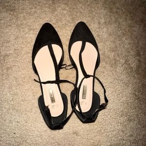 Primark Black Flats *NEVER WORN*